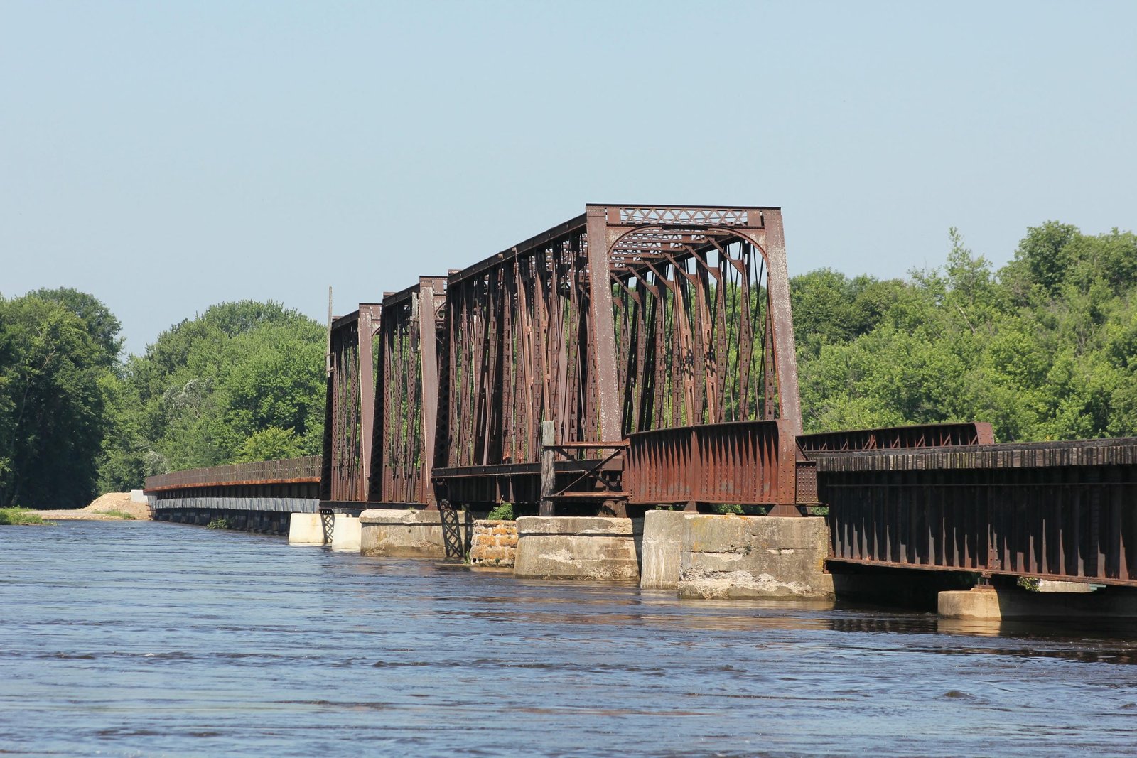 Truss spans